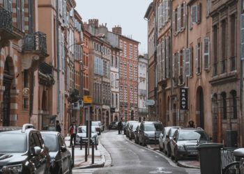 Bonnes raisons de louer une voiture à Toulouse