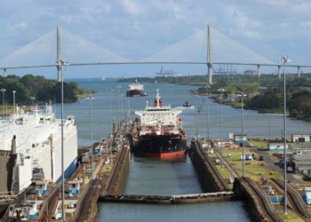 Sécheresse El Niño : le canal de Panama va réduire son trafic