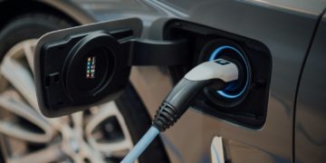 Carburants chers - l'essor de la voiture électrique