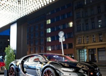 Il percute une Bugatti à près de quatre millions d'euros