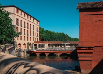 Balade architecturale dans Toulouse, conférences, novembre de la Maison de l'Architecture