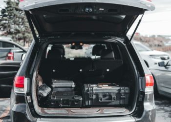 Une femme découverte dans le coffre d’une voiture