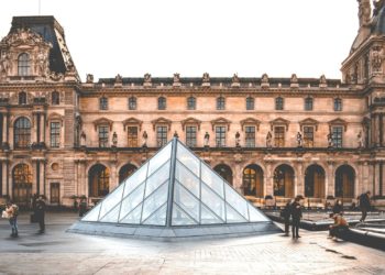Violences du 17 octobre : des touristes effrayés