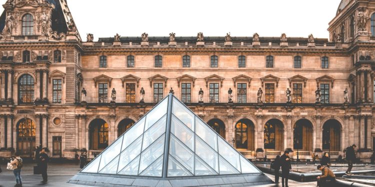 Violences du 17 octobre : des touristes effrayés