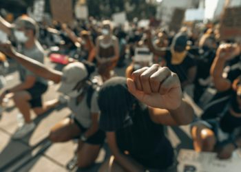 Après l'attentat terroriste raciste de Trappes, un rassemblement à Toulouse