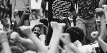 Le mouvement lycéen se tend en France